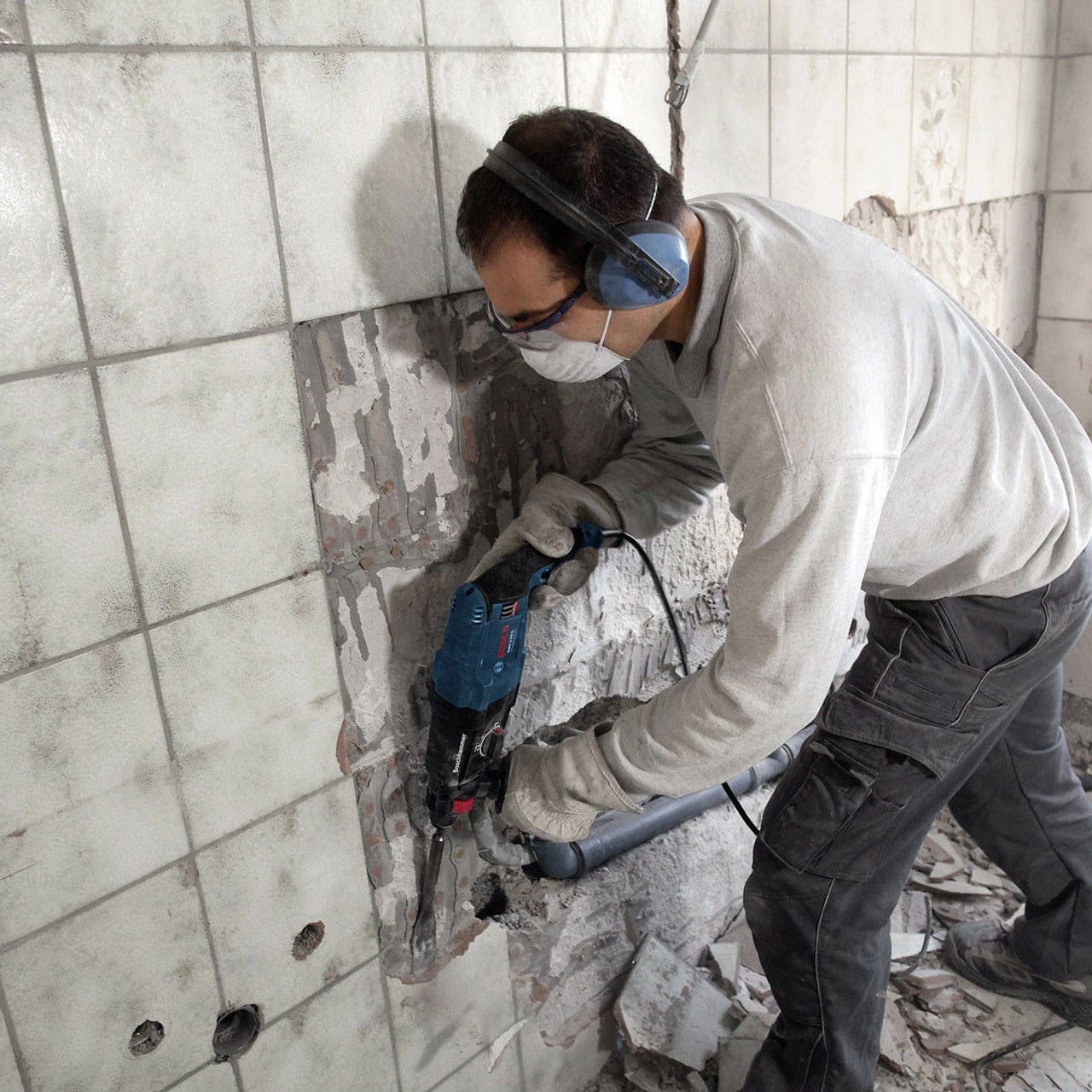 Bosch GBH2-24D 24mm SDS+ 3 Function Hammer 2kg (110V) - Image 6