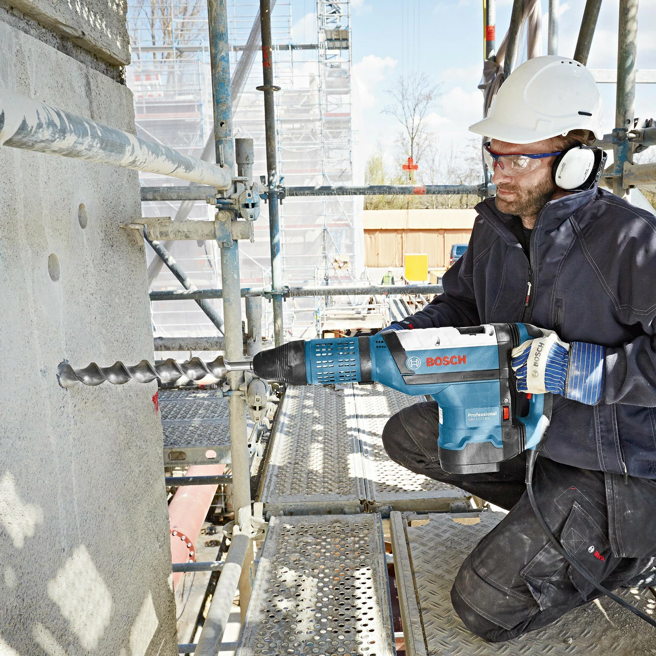 Bosch GBH 12-52 DV SDS Max Vibration Control Rotary Hammer (110V) - Image 4