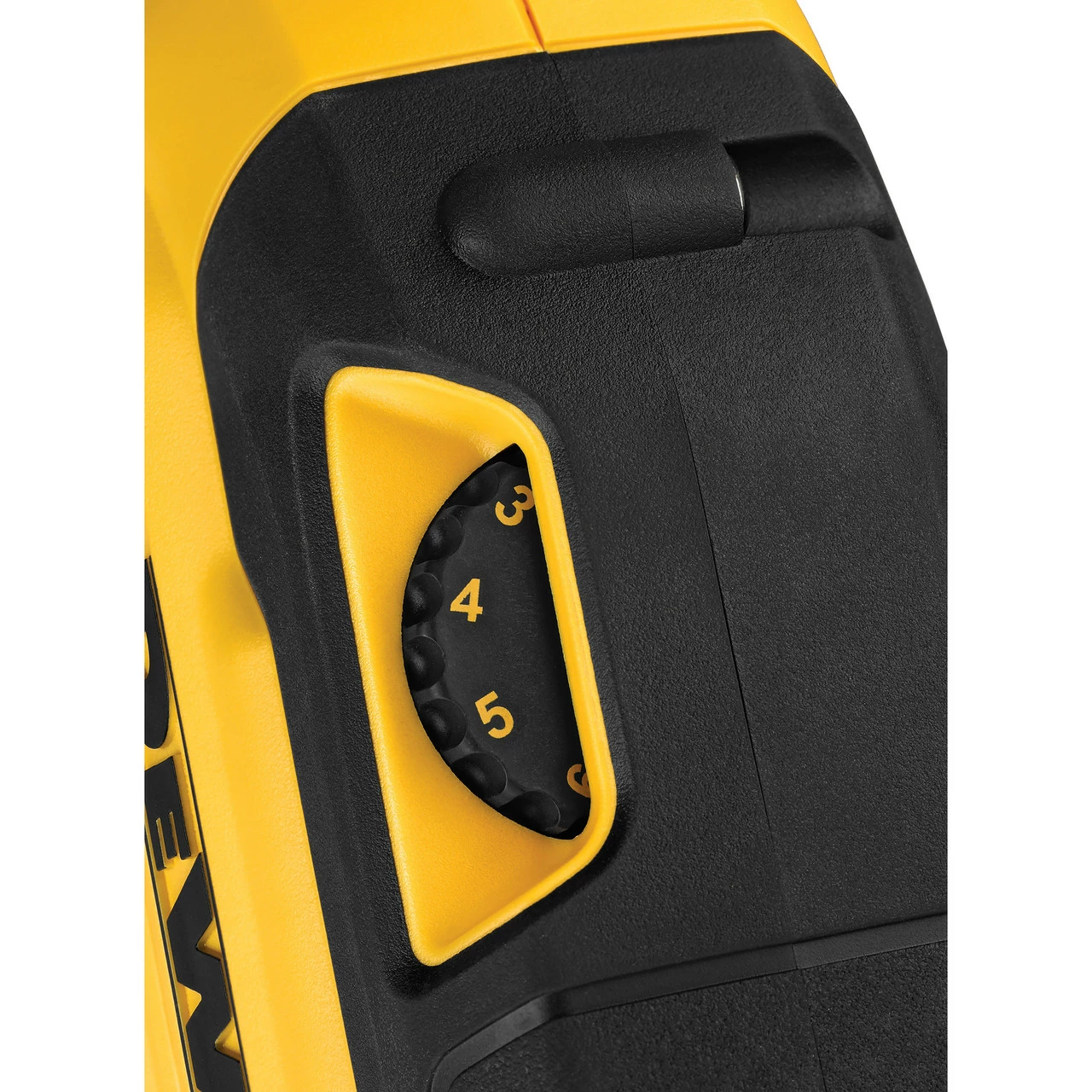 Dewalt DCE800NB 18V XR 225mm Brushless Drywall Sander (Body Only) - Image 4