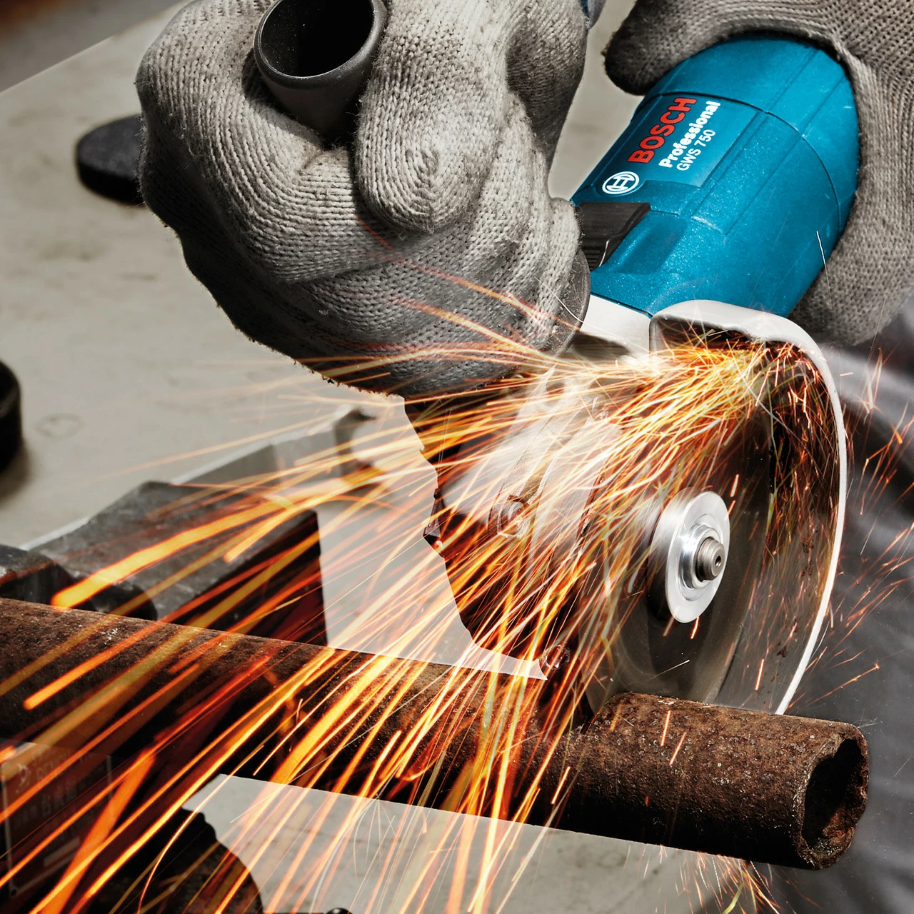 Bosch GWS 750 5 Inch/125mm Angle Grinder (240V) - Image 3