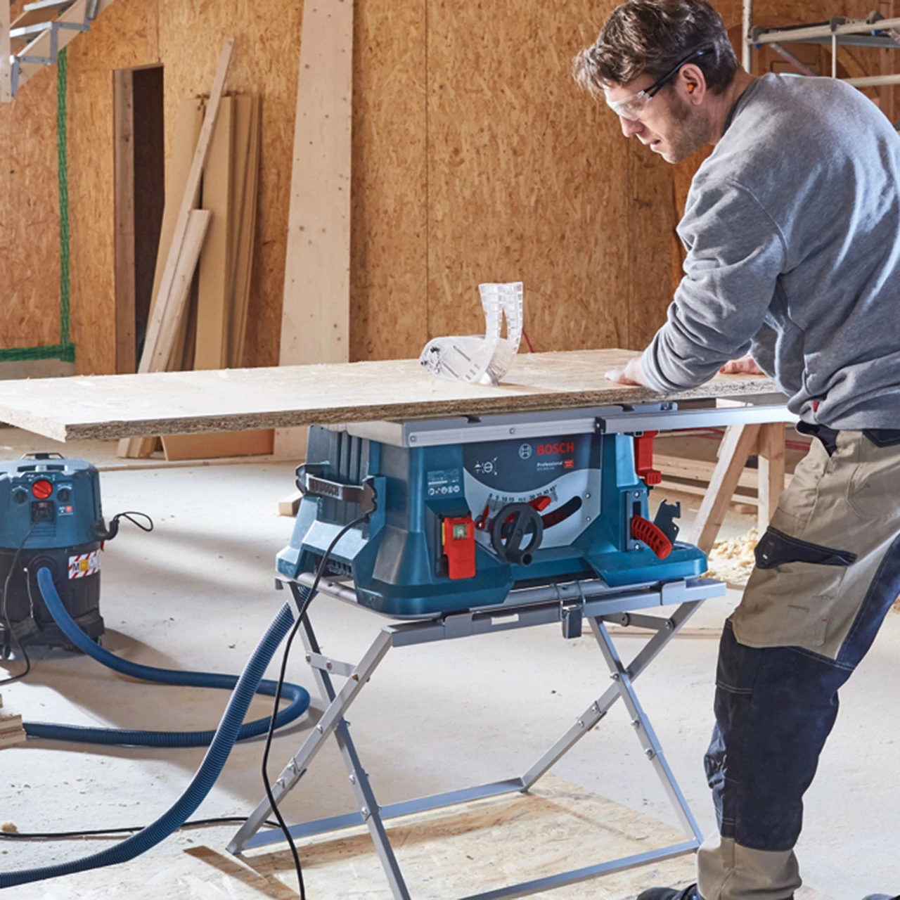 Bosch GTS 635-216 216mm Professional Table Saw (240V) - Image 2