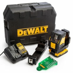 Dewalt DCLE34021D1 18V XR Green Cross Line Laser (1 X 2.0Ah Battery)